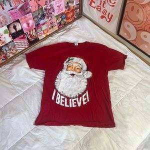 Santa Graphic Tee Christmas T-Shirt